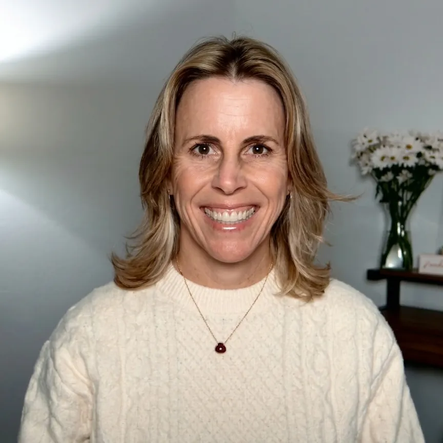 Suzy Rhoades